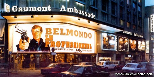 Belmondo à l'affiche du Gaumont Ambassade